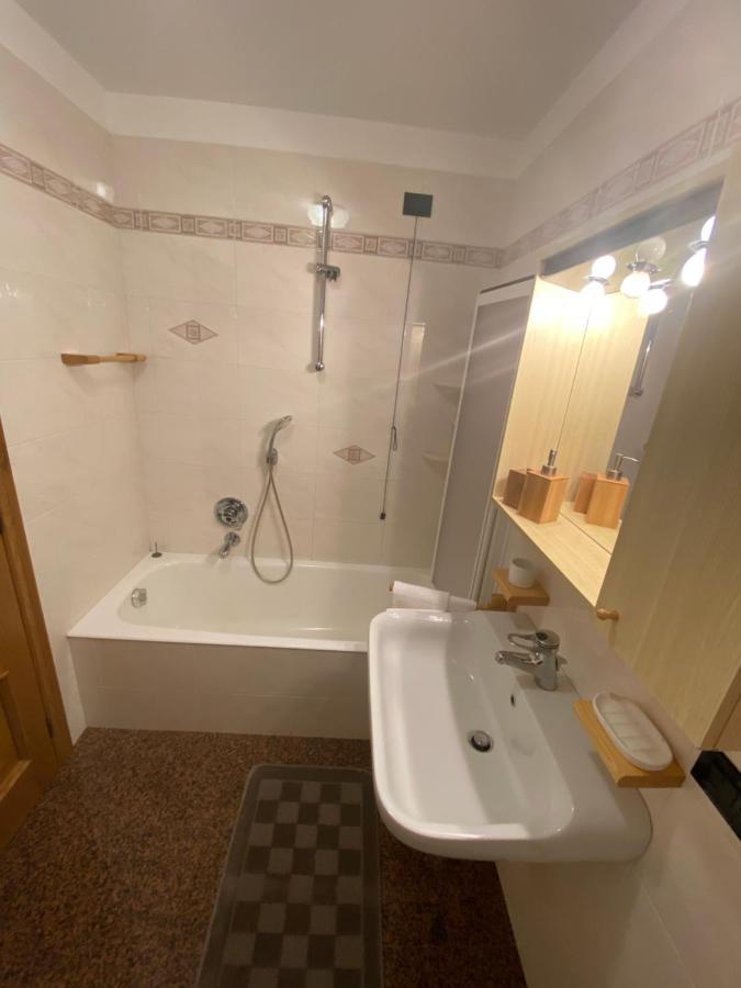 Domus Alpina Apartman Bormio Kültér fotó